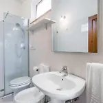 Agresto Apartments, Pool, Siena Hills