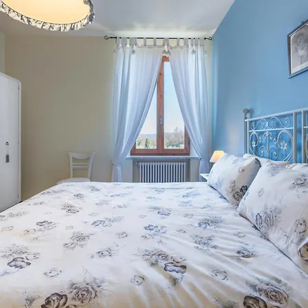 Farm stay Agresto Apartments, Pool, Siena Hills *