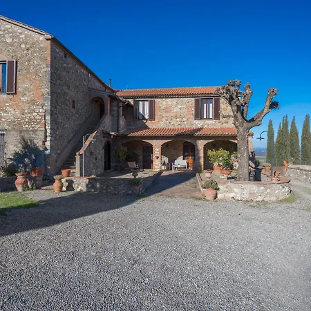 Agresto Apartments, Pool, Siena Hills